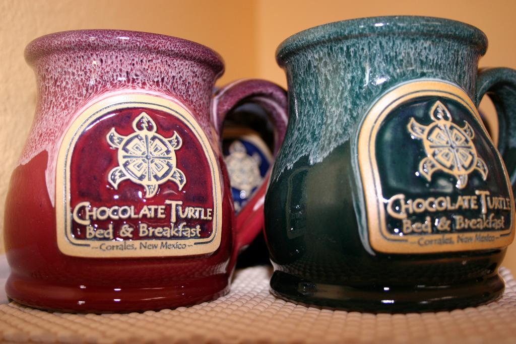 Chocolate Turtle B&B Corrales Екстериор снимка