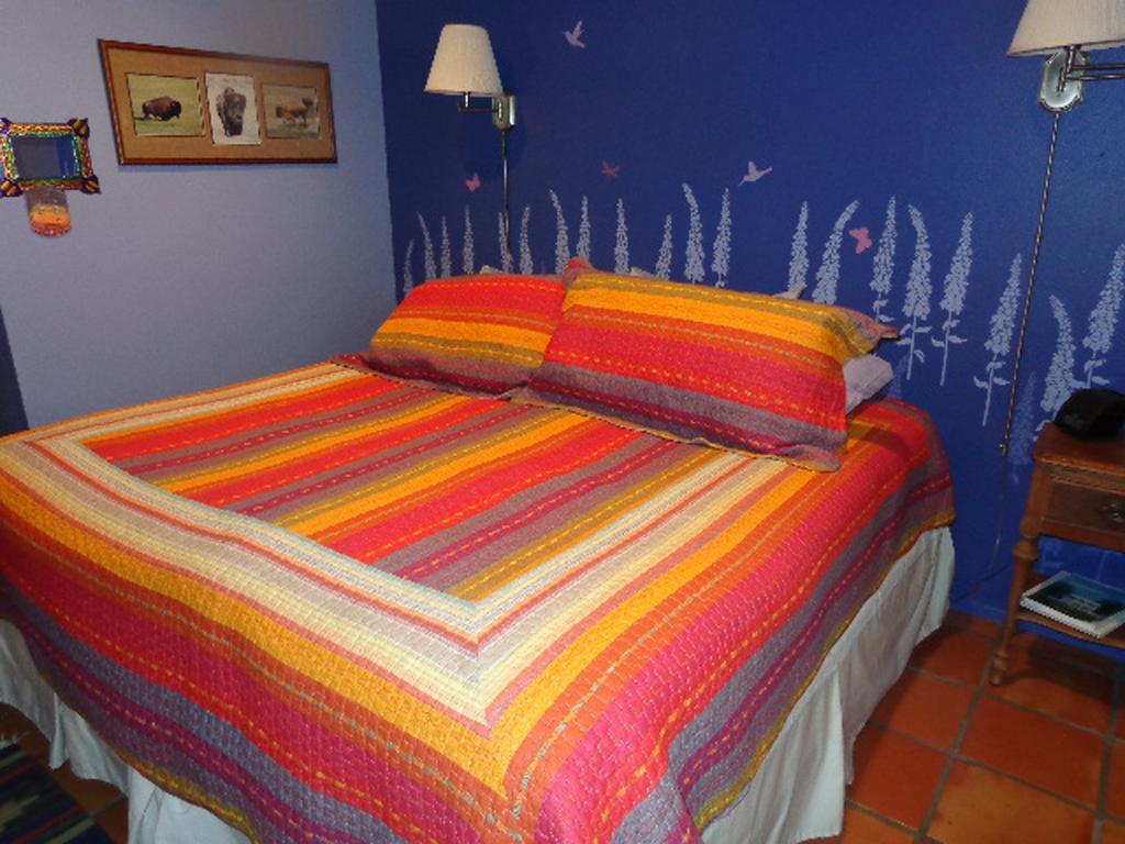 Chocolate Turtle B&B Corrales Стая снимка